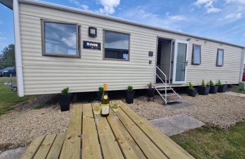 Lossiemouth Ski Chalet | Cladach