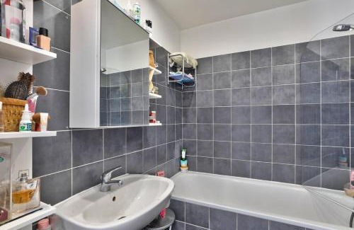 Epinettes Apartment | Clairaut - CI - Flat for 2 people, in 17th