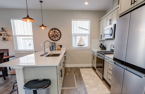 Ocean Shores House | Clamalot - Oyhut Bay Seaside Village