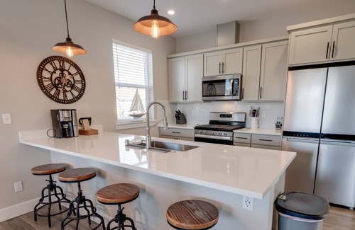 Ocean Shores House | Clamalot - Oyhut Bay Seaside Village