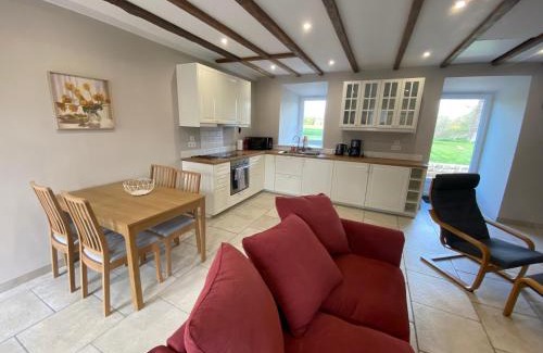 Jugon-les-Lacs-Commune-Nouvelle House | Clara, Clement & Nelle - Character Cottages