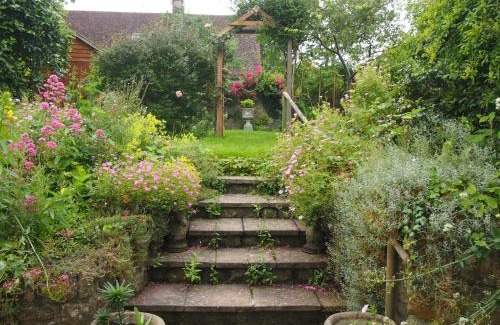 Sherborne Bed & Breakfast | Clare Cottage
