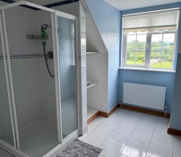 Scarriff House | Clare Homestay