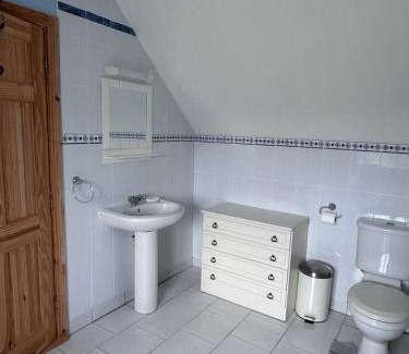Scarriff House | Clare Homestay
