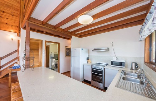 Possum Brush Cottage | Clarendon Forest Retreat