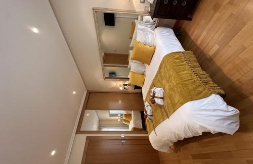 Cangas de Narcea House | Clarens Guesthouse