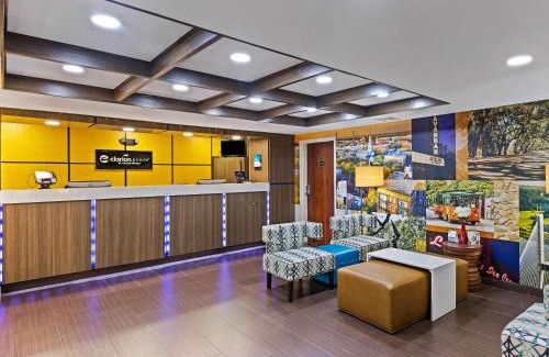 Savannah Hotel | Clarion Pointe Savannah Gateway I-95