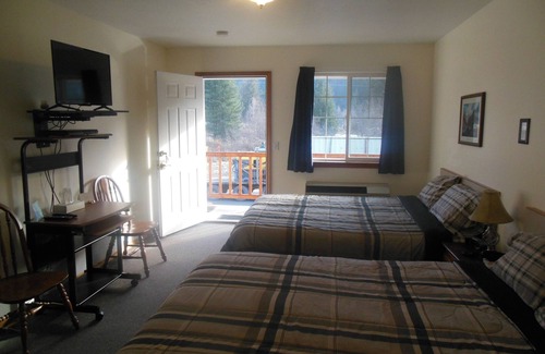 Clark Fork Hotel | Clark Fork Lodge