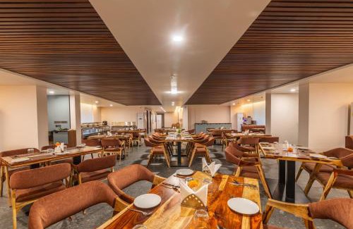 Jaipur Hotel | Clarks Inn Suites Jaipur