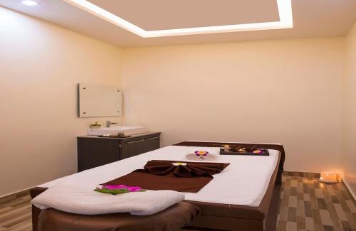 Katra Hotel | Clarks Inn Suites Katra