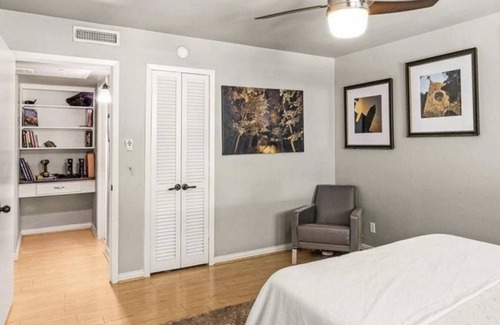 Clarksville Condo | Clarksville condo less than 1 mi from W 6th and Capitol