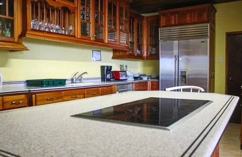 Reading House | Clarridge View Guest House