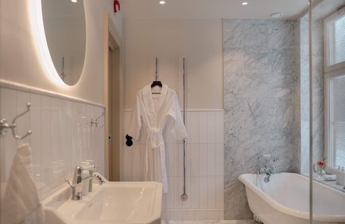 Vasastan Hotel | Clas på Hörnet