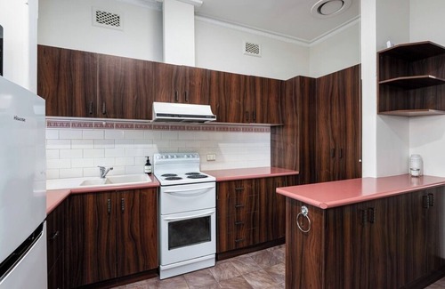 Albury House | Classic Albury Charm
