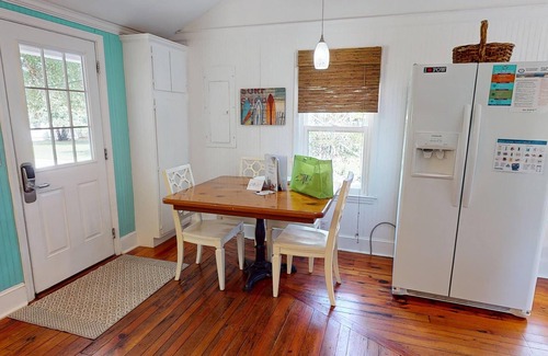 Folly Beach House | Classic Beach Cottage~Surf Shack
