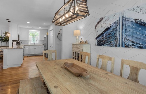 Seagrove Beach House | Classic Beach Home With Heated Private Pool - Sleeps 9