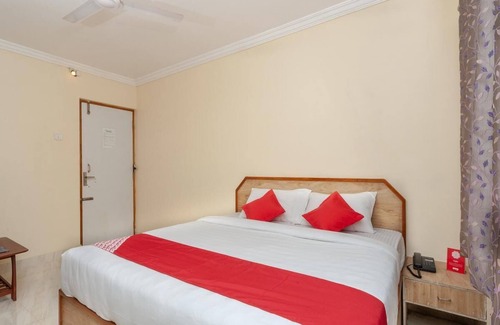Tirupati Hotel | Classic Bedroom Stay@Tirupati