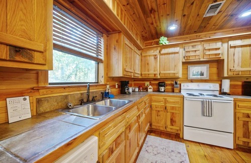 Broken Bow Cabin | Classic Cabin Hot Tub, Foosball & Playset