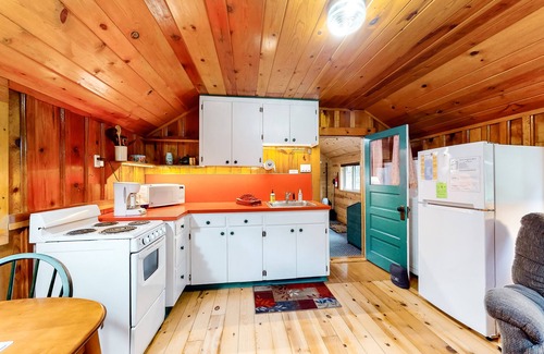 Joseph House | Classic Cabin w/Gas Fireplace & Large Yard - Walk to the Lake, Dogs Welcome