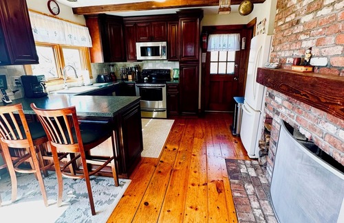 Tom Nevers House | Classic Cape in an exclusive Tom Nevers Neighborhood.