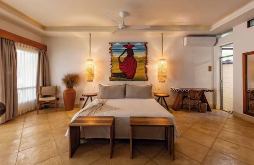 Little Corn Island Hotel | Classic Casita, Yemaya Reefs, Beachfront Haven, Relaxation in Little Corn Island