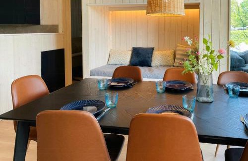 Grena Strand House | Classic Cottage Near Forest And Beach In Grenaa