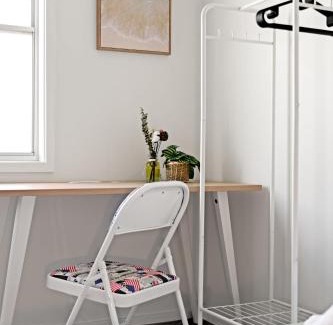 Sydney House | Classic Double Room - Quaint Place in South Hurstville - Shared Bathroom