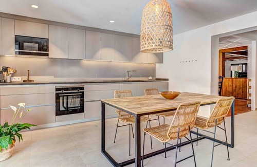 Son Moll Villa | CLASSIC FIRST LINE VILLA IN CALA RATJADA