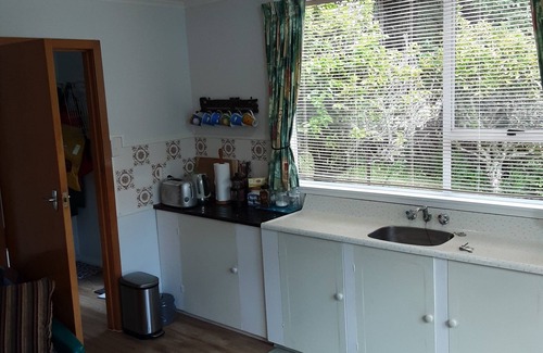 Furneaux House | Classic Kiwi Bach, Endeavor Inlet, Queen Charlotte sounds like Marlborough