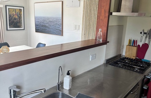 Raumati Beach House | Classic Kiwi Bach close to everything!
