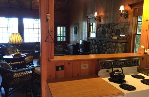 Poland Cottage | Classic Lakefront Cottage