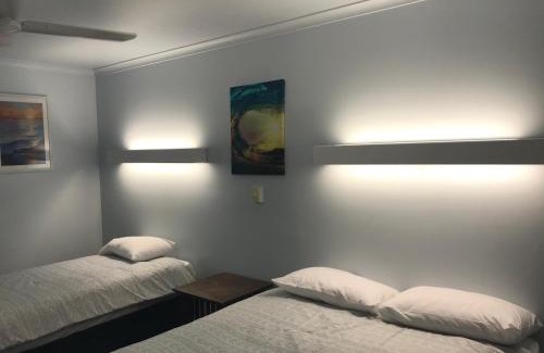 Mermaid Beach Hotel | Classic Motel