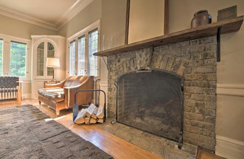 Oak Park House | Classic Oak Park Home, 11 Mi to Downtown Chicago!