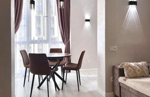 Almaty Apartment | Classic Raimbek15 Residence 1BR, nearby metro, drinking water as a gift