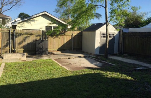 New Orleans House | Classic Shotgun, Steps from City Park, 2 Streetcar Lines and Lafitte Greenway!