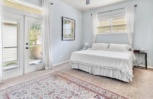 Gainesville House | Classic Vintage-Inspired Home near Haile Village