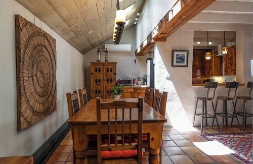 Tesuque House | Classic White Adobe - Authentic Tesuque Home, Hot Tub, Outdoor Dining