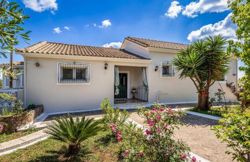 Vassilatika Villa | Classical Villa Anta