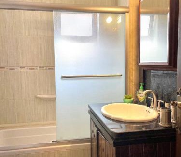 Al Jubeiha Apartment | Classy 3 Bedroom Apartment in Amman
