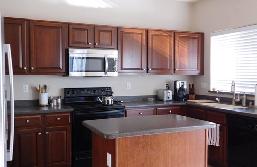 Boulder Mountain Highlands House | Classy and Comfortable, Gated 4-Bdrm Home, Heated Pool Family-Friendly