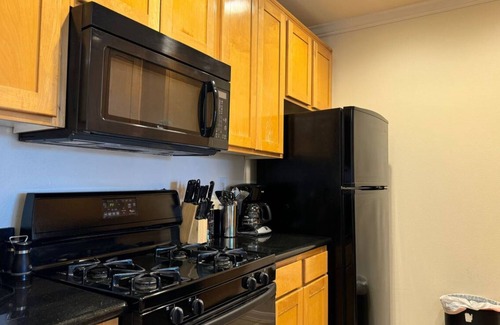 Chinatown Apartment | Classy and Comfy unit in Orsini