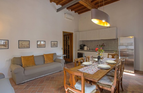 San Lorenzo Apartment | Classy apartment-Hosted by Sweetstay