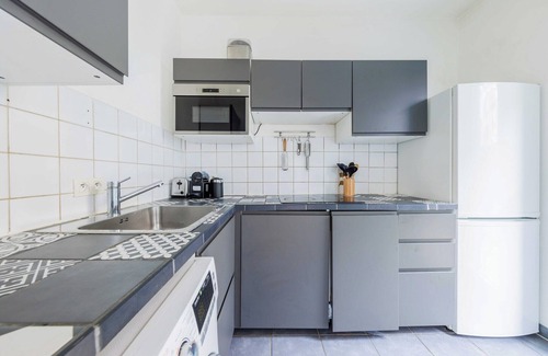 Clichy Apartment | Classy appartement - Clichy
