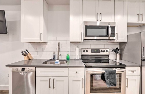 Brewerytown Apartment | Classy Philly Apartment: 2 Mi to Downtown!