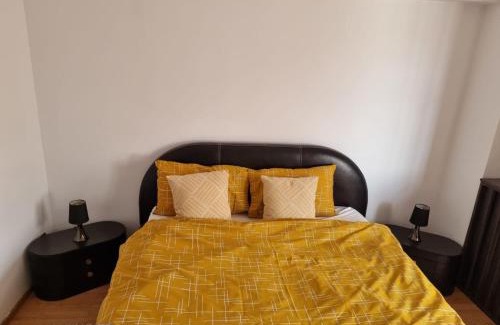Hunedoara Apartment | Clau Home
