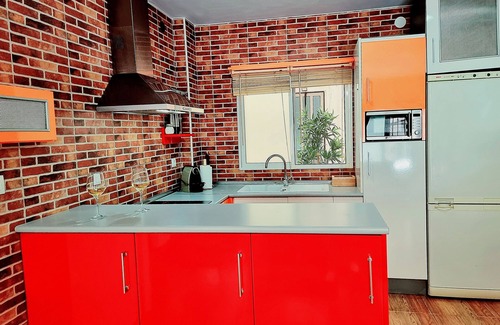 Campoamor Apartment | Claudia City-center Home