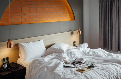 Mak Khaeng Hotel | Clay Udonthani