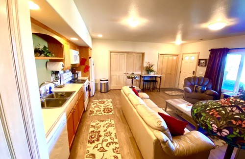 Manchester Apartment | Clean 1 bedroom apartment with commanding view of Seattle.
