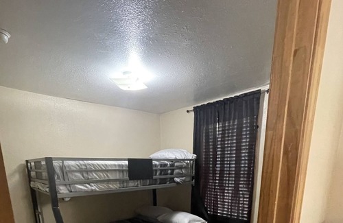 Clovis Apartment | Clean and cozy Apartment