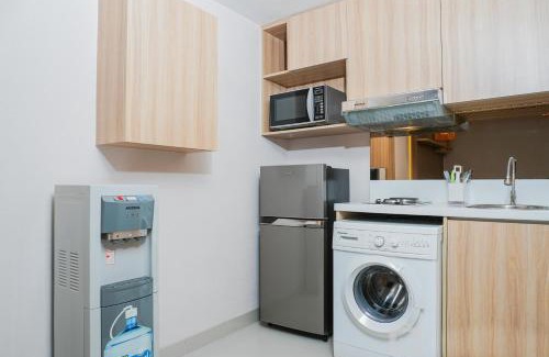Cikarang Apartment | Clean and Elegant 1BR at The Oasis Apartment By Travelio